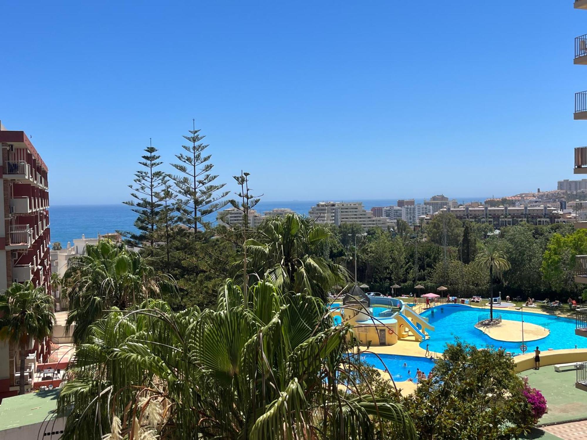 Apartment With Nice View In Benalmadena Jupiter ภายนอก รูปภาพ